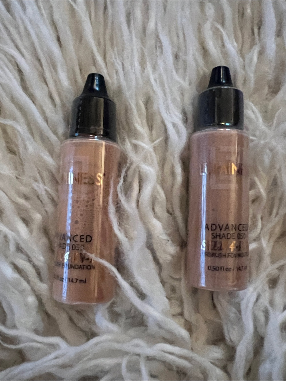 Luminess Liquid Foundation - Beige Shade 050